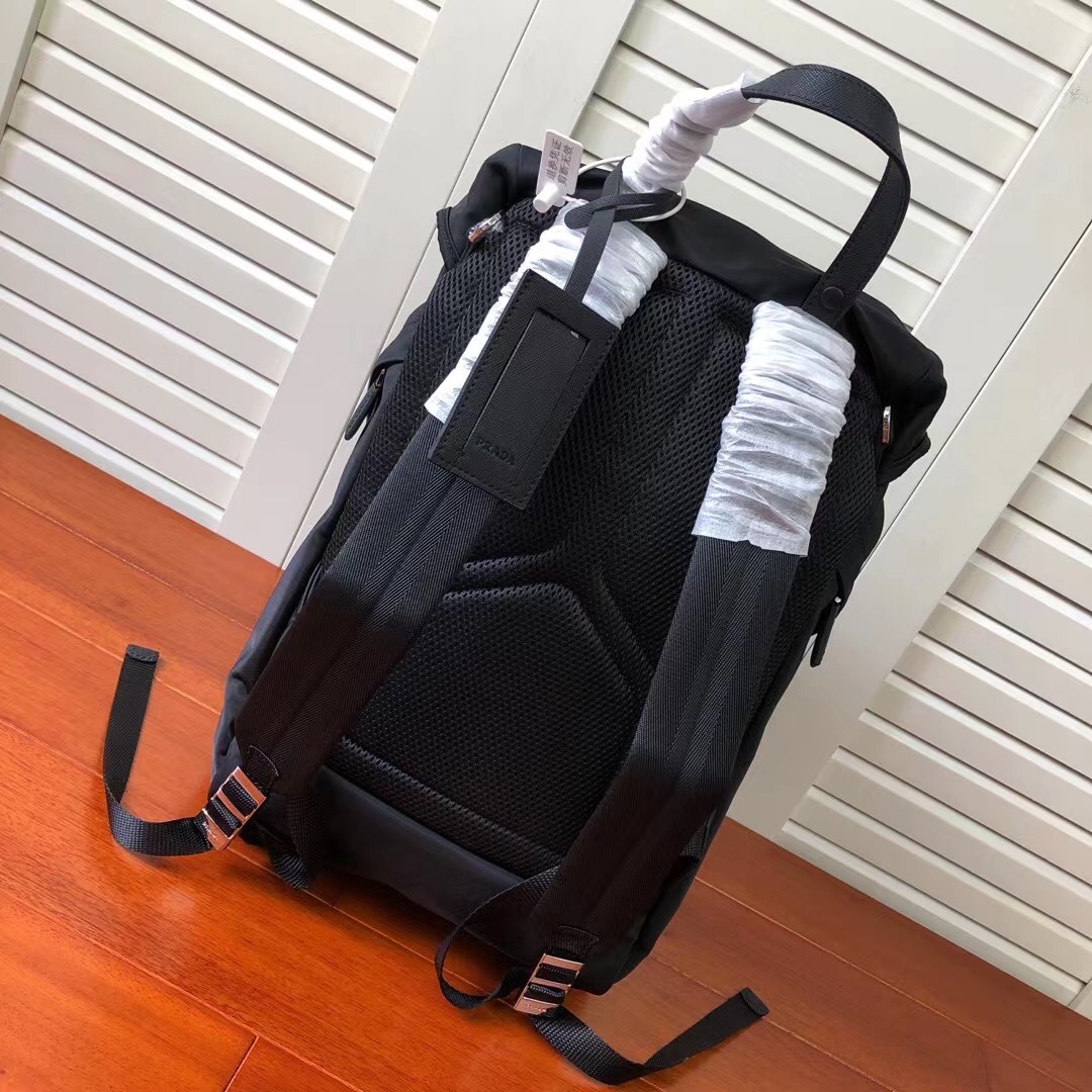 [TOP] PRADA  Men's Backpack- Black