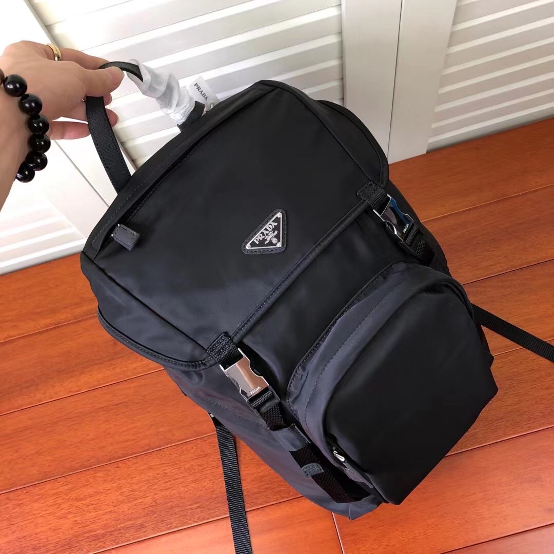 [TOP] PRADA  Men's Backpack- Black