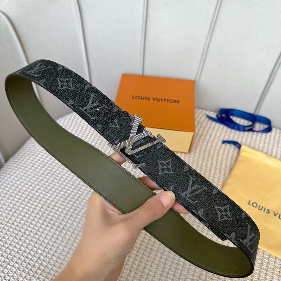 [TOP] Louis Vuitton LV LV Men's Belt Double Sided Initials Damier - Green