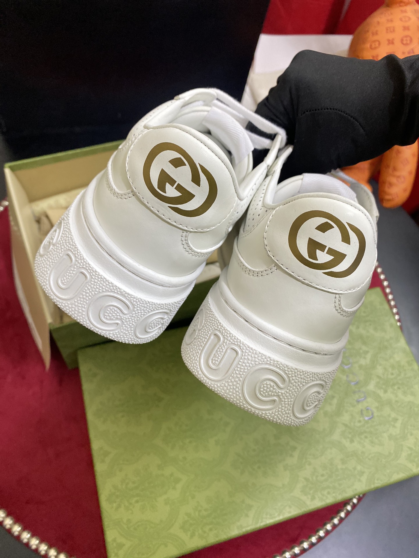 [TOP] GUCCI Solid Color Double G Embossed Leather Rubber Platform Sneakers - White - 711 Luxury