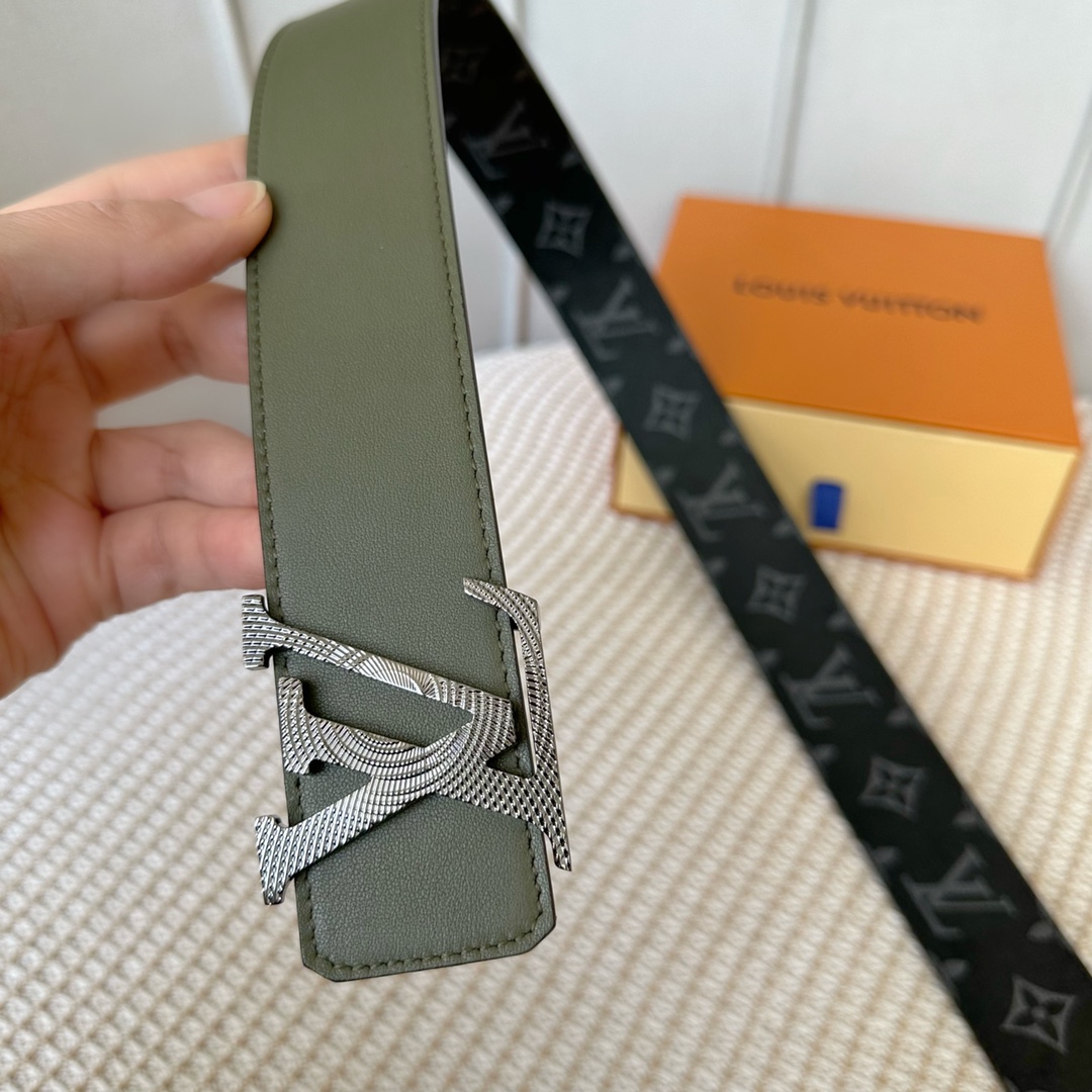 [TOP] Louis Vuitton LV LV Men's Belt Double Sided Initials Damier - Green