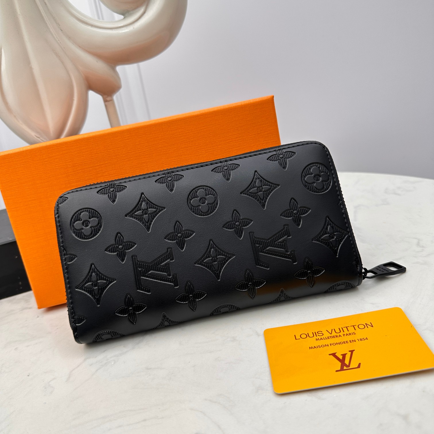 [TOP] Louis Vuitton LV LV Men's Cowhide Wallet - Black