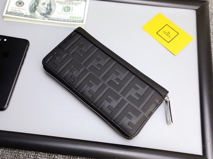 [TOP] FENDI Men's Leather Wallet