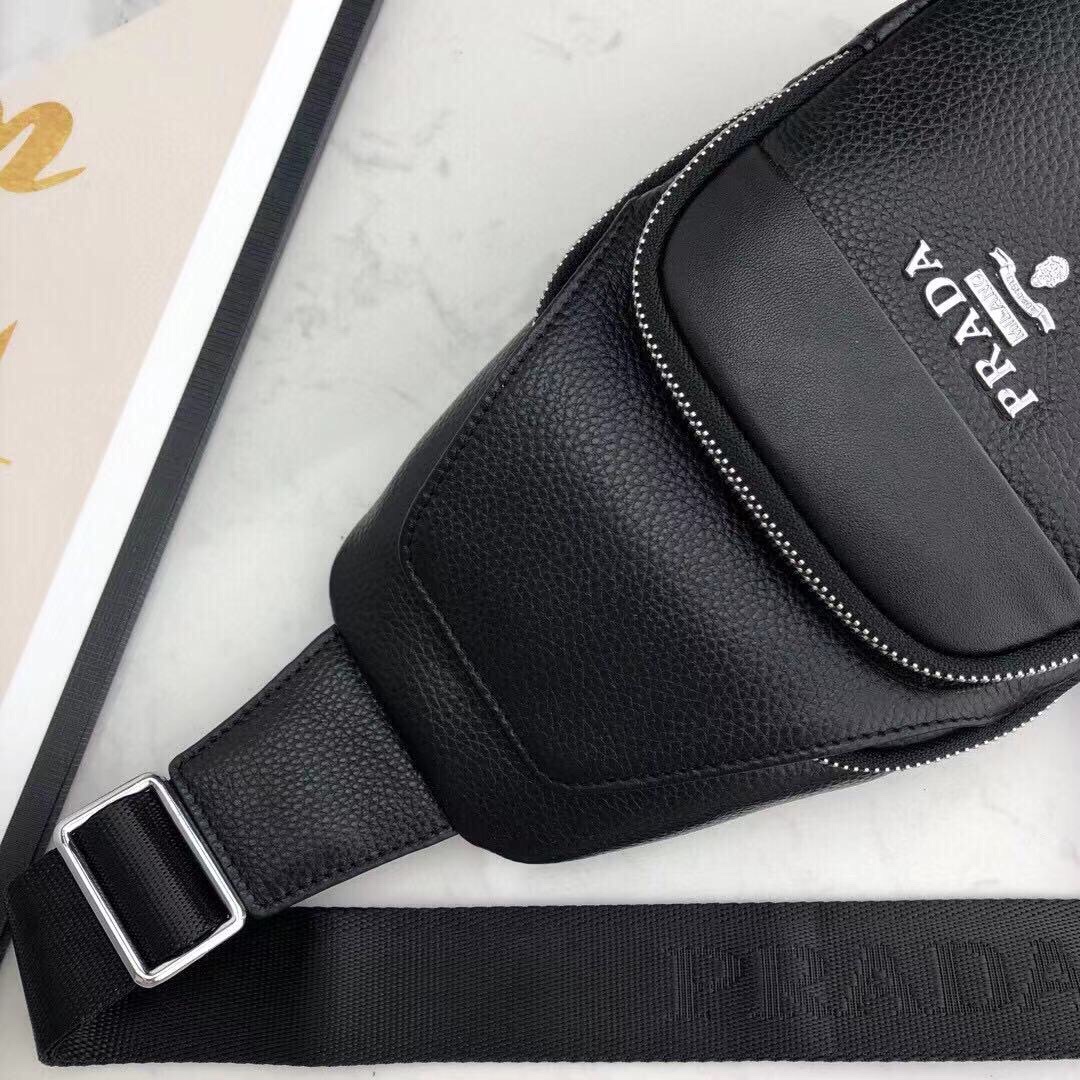 [TOP] PRADA Men's Backpack- Black