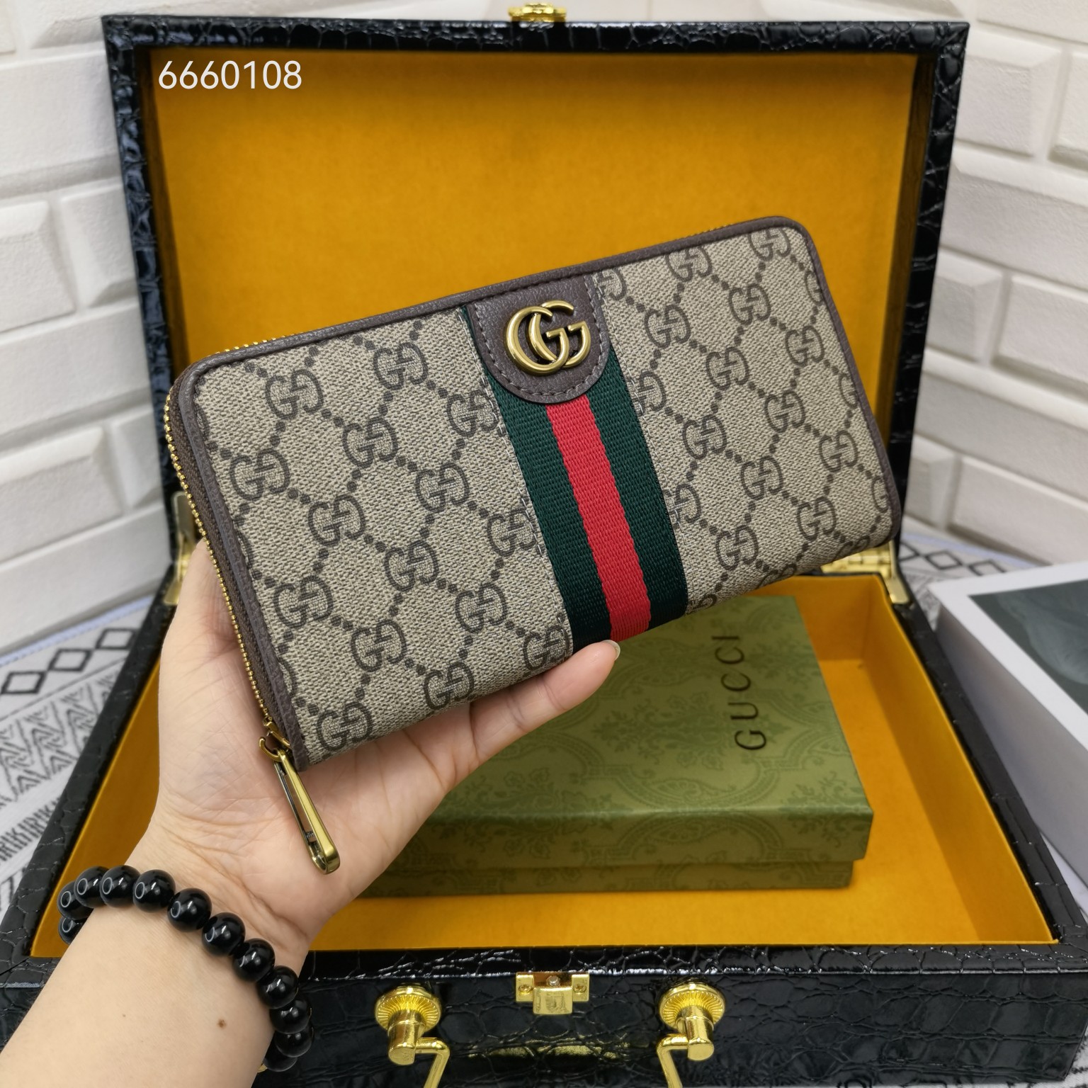[TOP] GUCCI  Men's Wallet