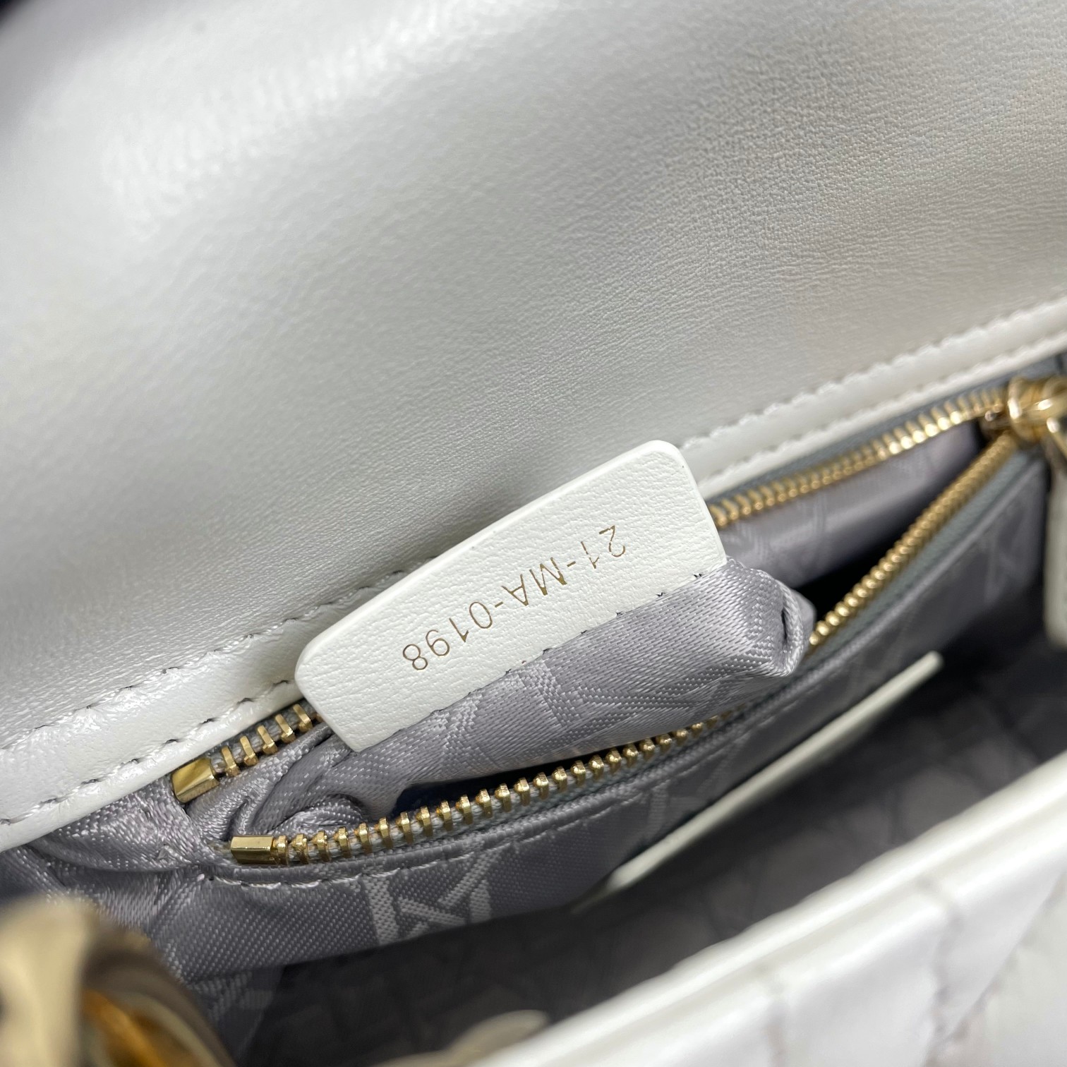 [TOP] Christian Dior Lady Christian Dior Bag - 8 Colors（10% off only last day）