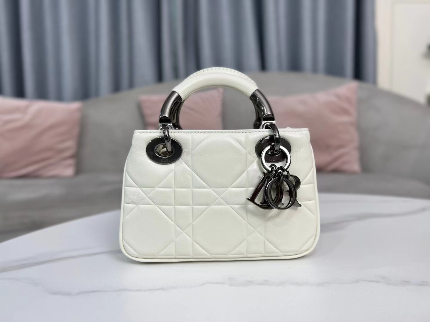 [TOP] Christian Dior Lady Christian Dior HandBag Medium 25.18.11cm - White -  Christian Dior