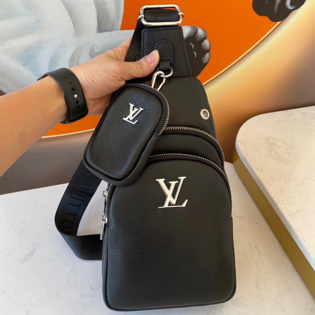 [TOP] Louis Vuitton LV L.V Monogram Men's Backpack  - Black