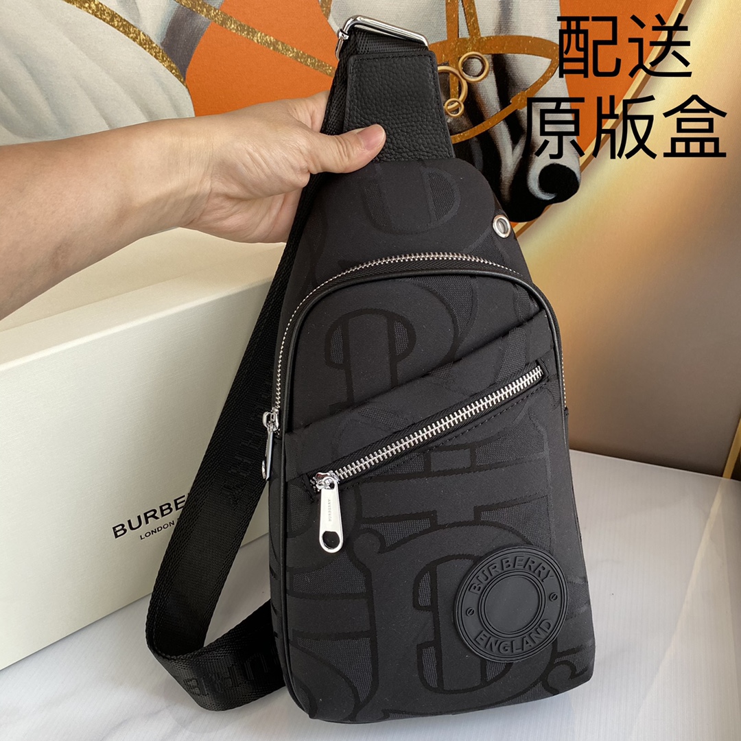 [TOP] BURBERRY Men's Backpack - Black