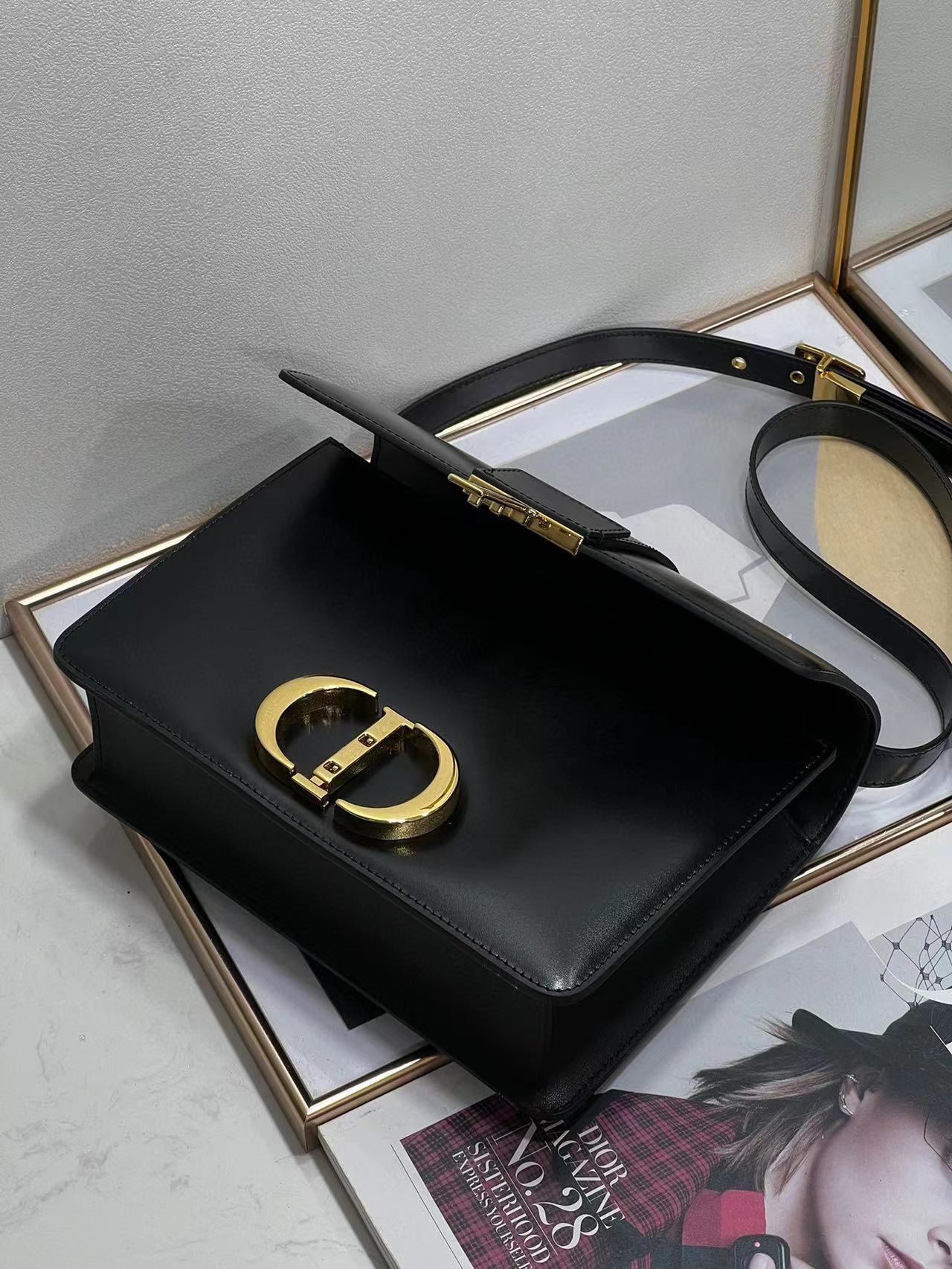 [Top] Christian Dior Small 30 Montaigne Bag 21 x 13.5 x 7 cm - Black