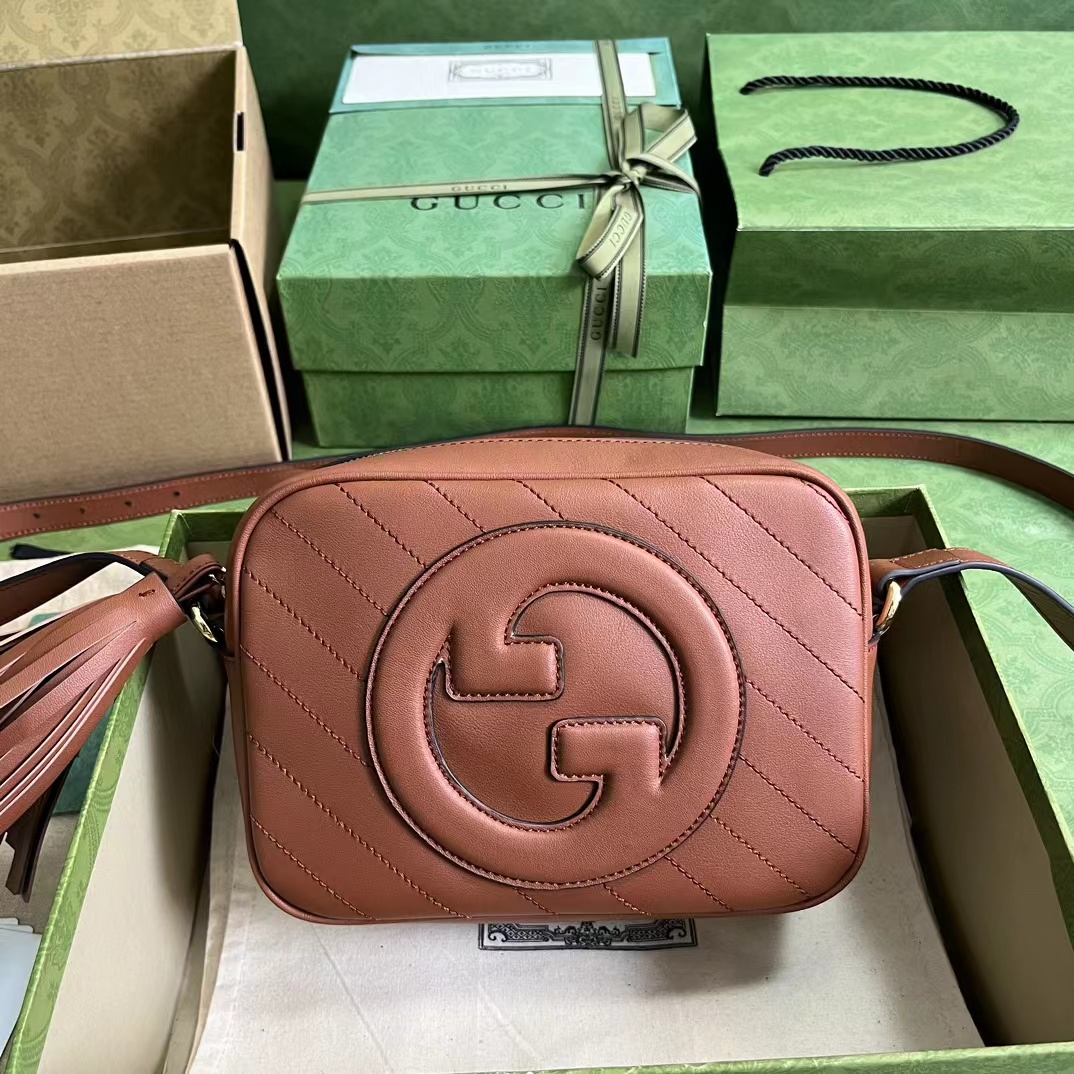 [TOP] GUCCI Soho 21 x 15.5 x 5 cm - 10 Color