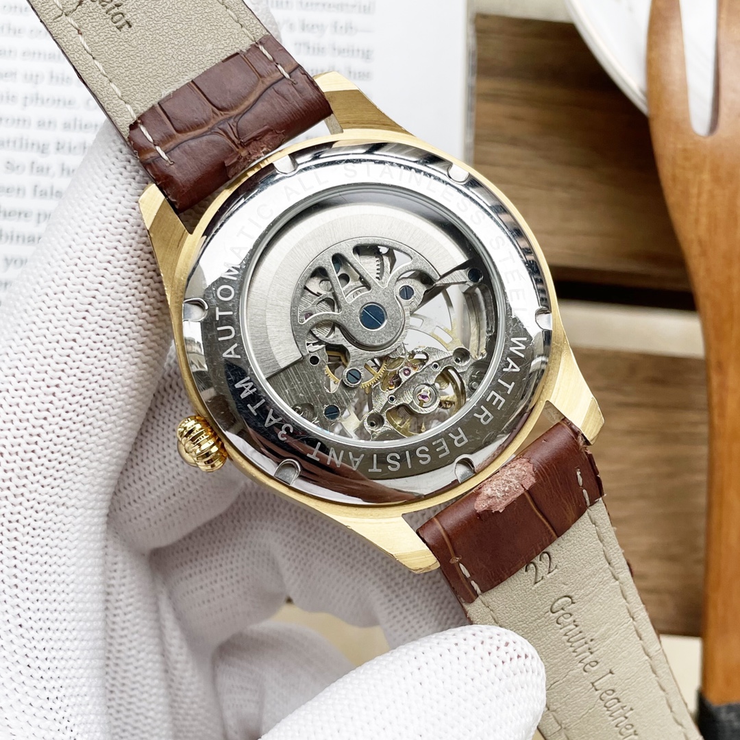 [TOP] Cartier Men's Watch 43mm