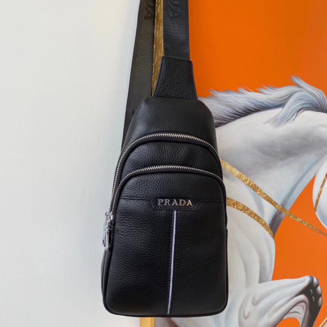 [TOP] PRADA Men's Backpack- Black