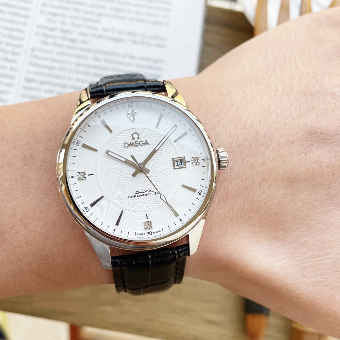 [TOP] OMEGA Omega Watch - Sliver and Gold