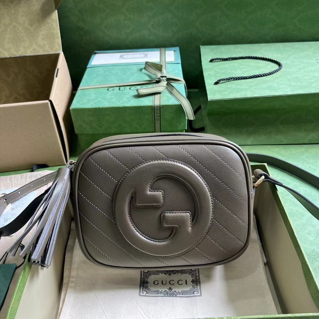 [TOP] GUCCI Soho 21 x 15.5 x 5 cm - 10 Color