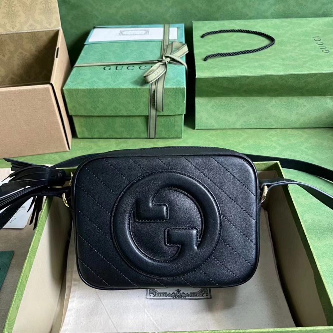 [TOP] GUCCI Soho 21 x 15.5 x 5 cm - 10 Color