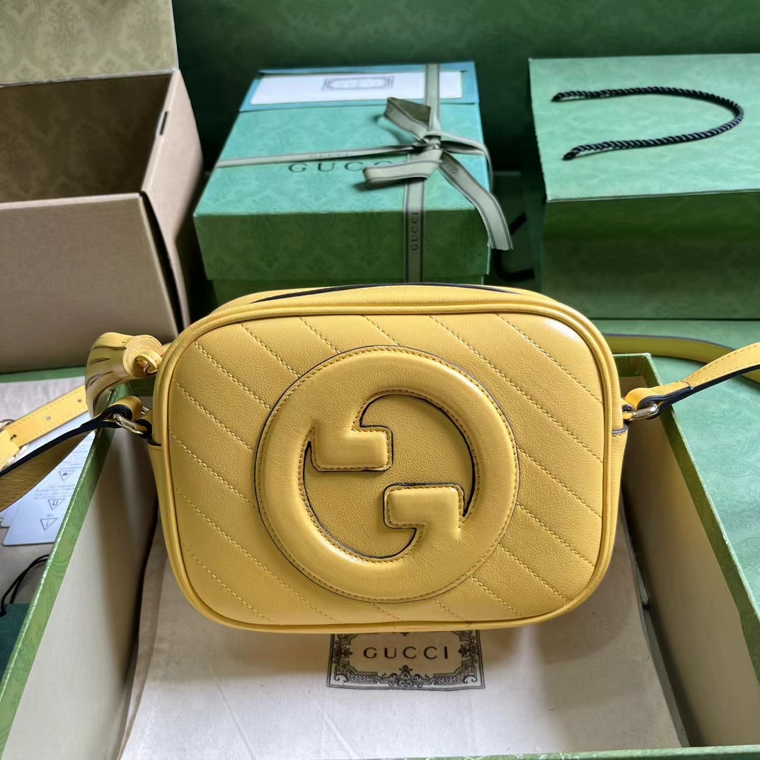 [TOP] GUCCI Soho 21 x 15.5 x 5 cm - 10 Color