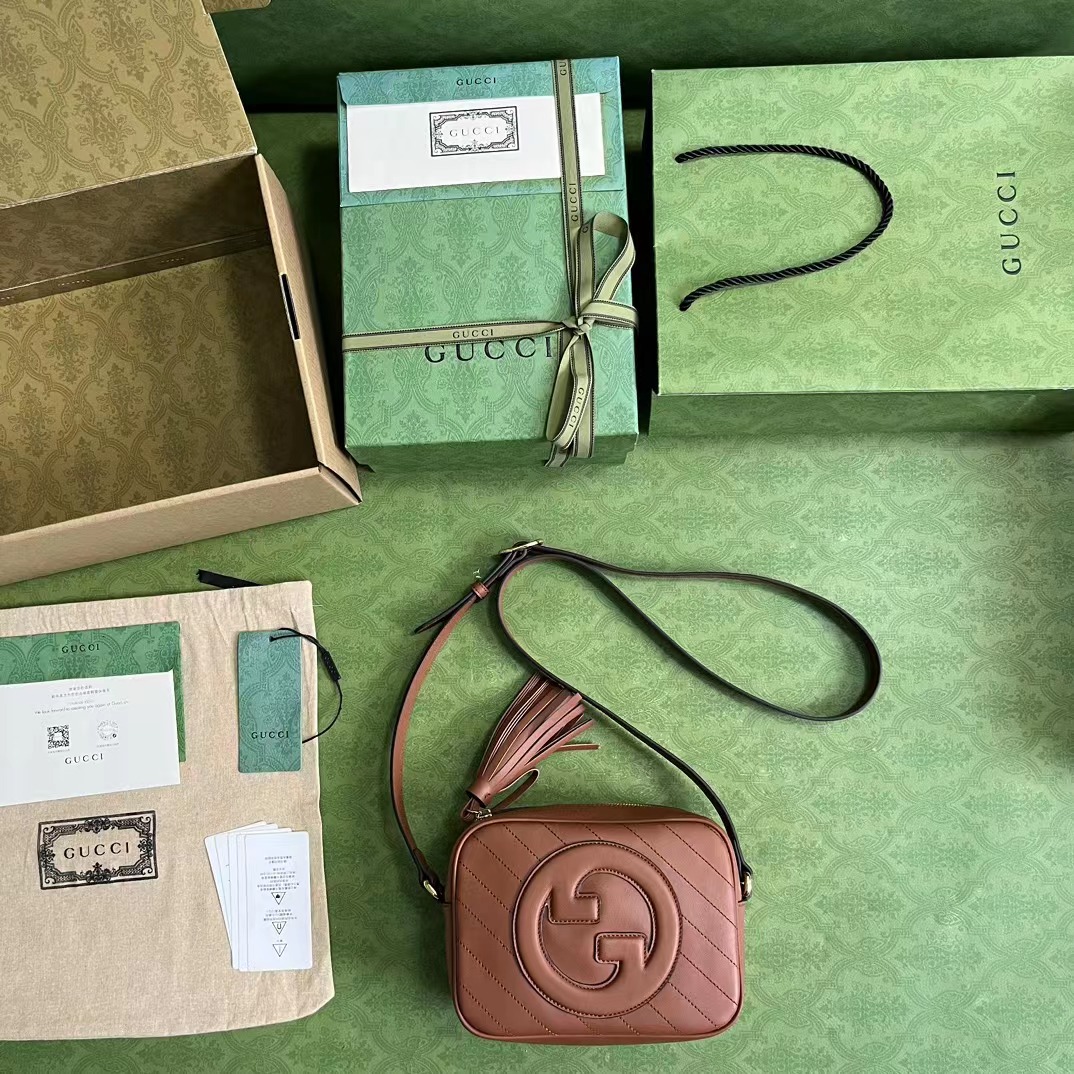 [TOP] GUCCI Soho 21 x 15.5 x 5 cm - 10 Color