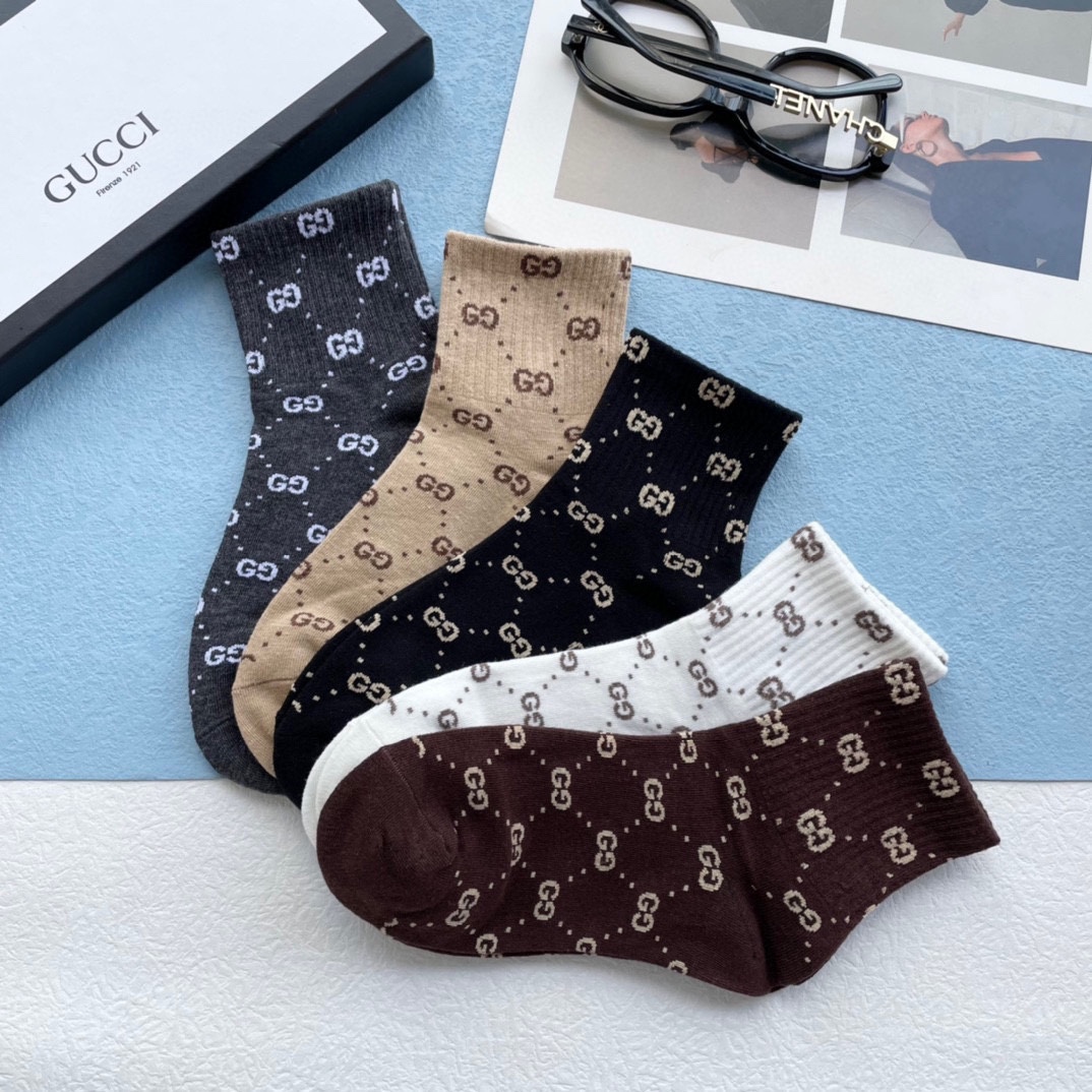 [TOP] GUCCI  Men's Socks