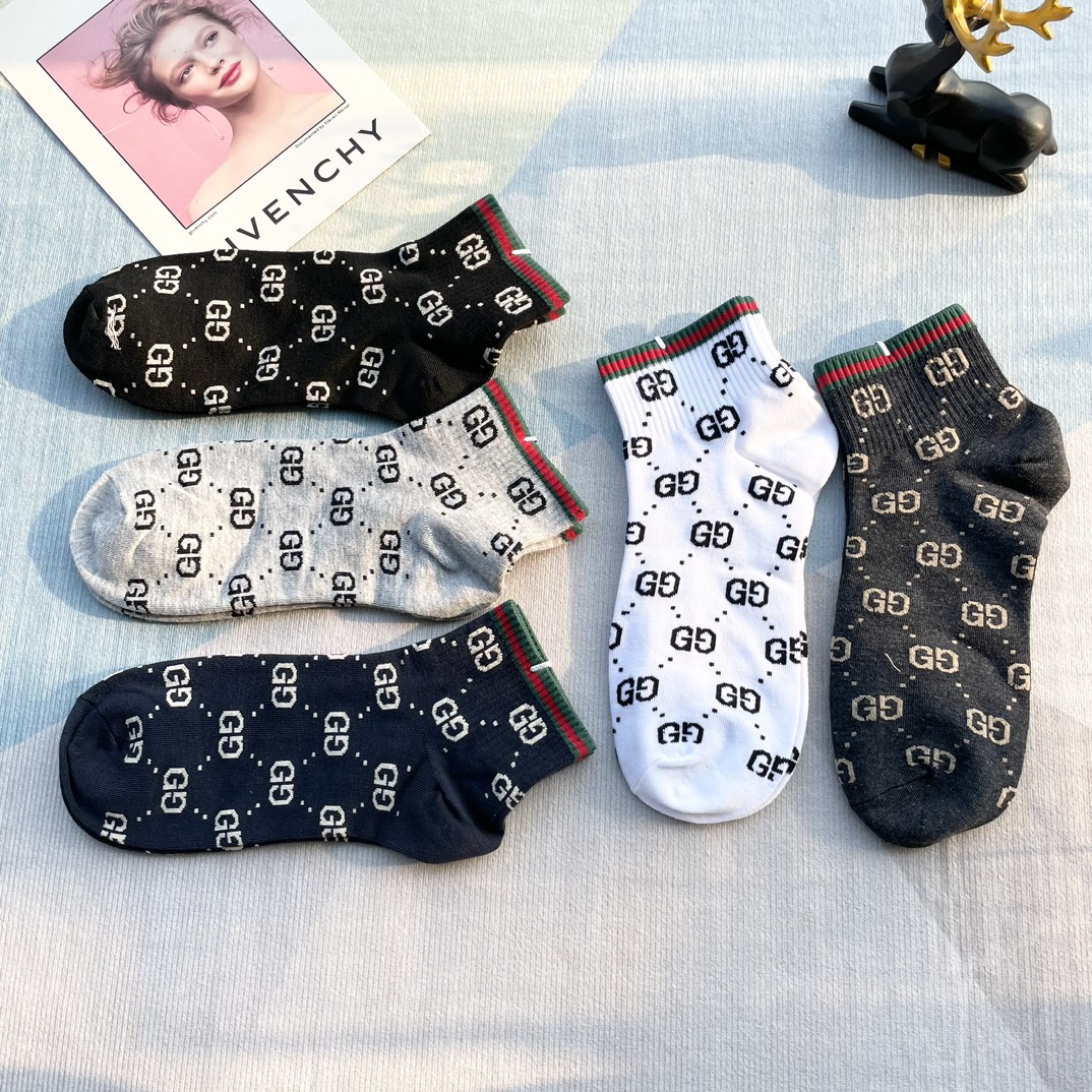 [TOP] GUCCI  Men's Socks