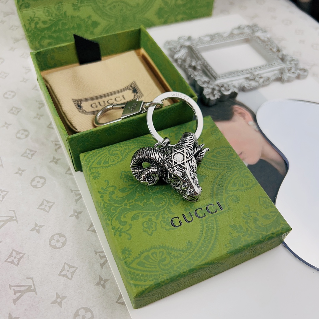 [TOP] GUCCI Men's/Women's Keychains - Silver