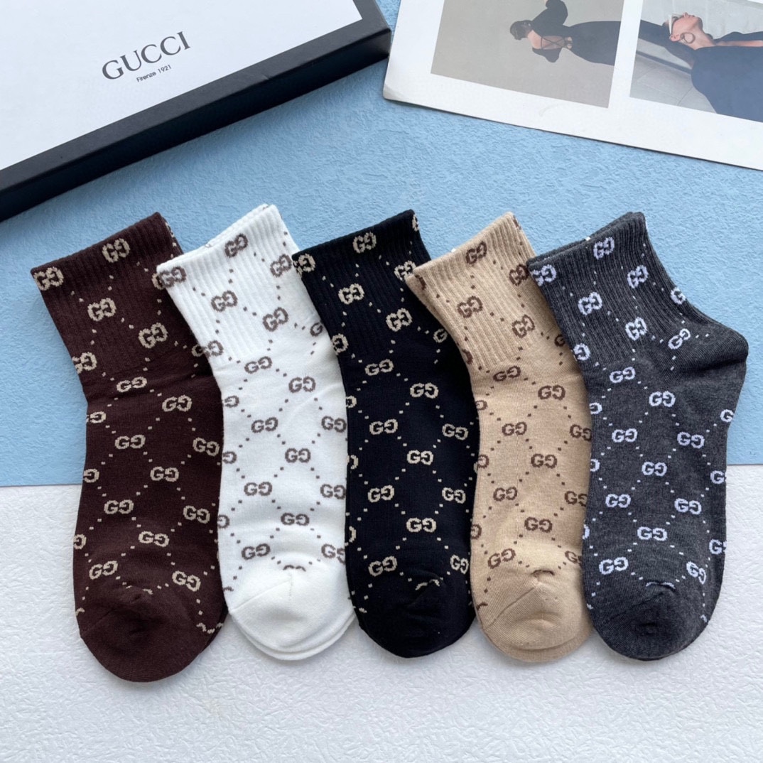 [TOP] GUCCI  Men's Socks