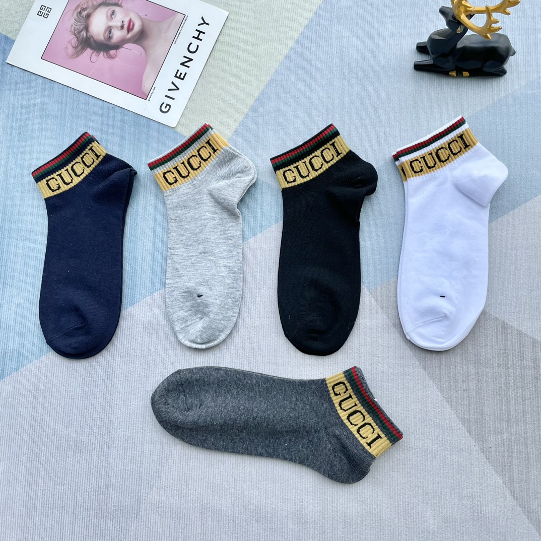 [TOP] GUCCI  Men's Socks