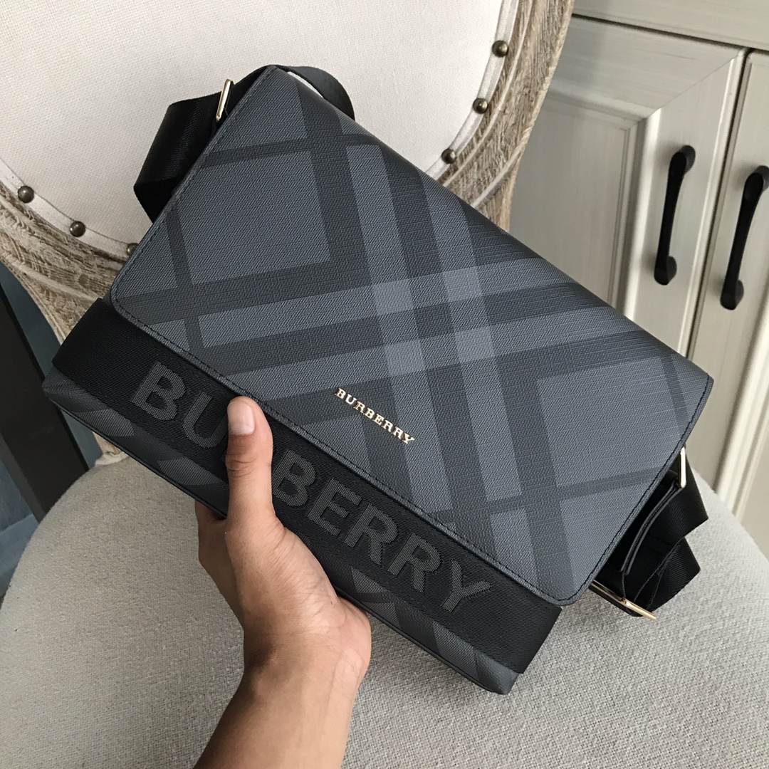 [TOP] BURBERRY Men's Cross Body Bags