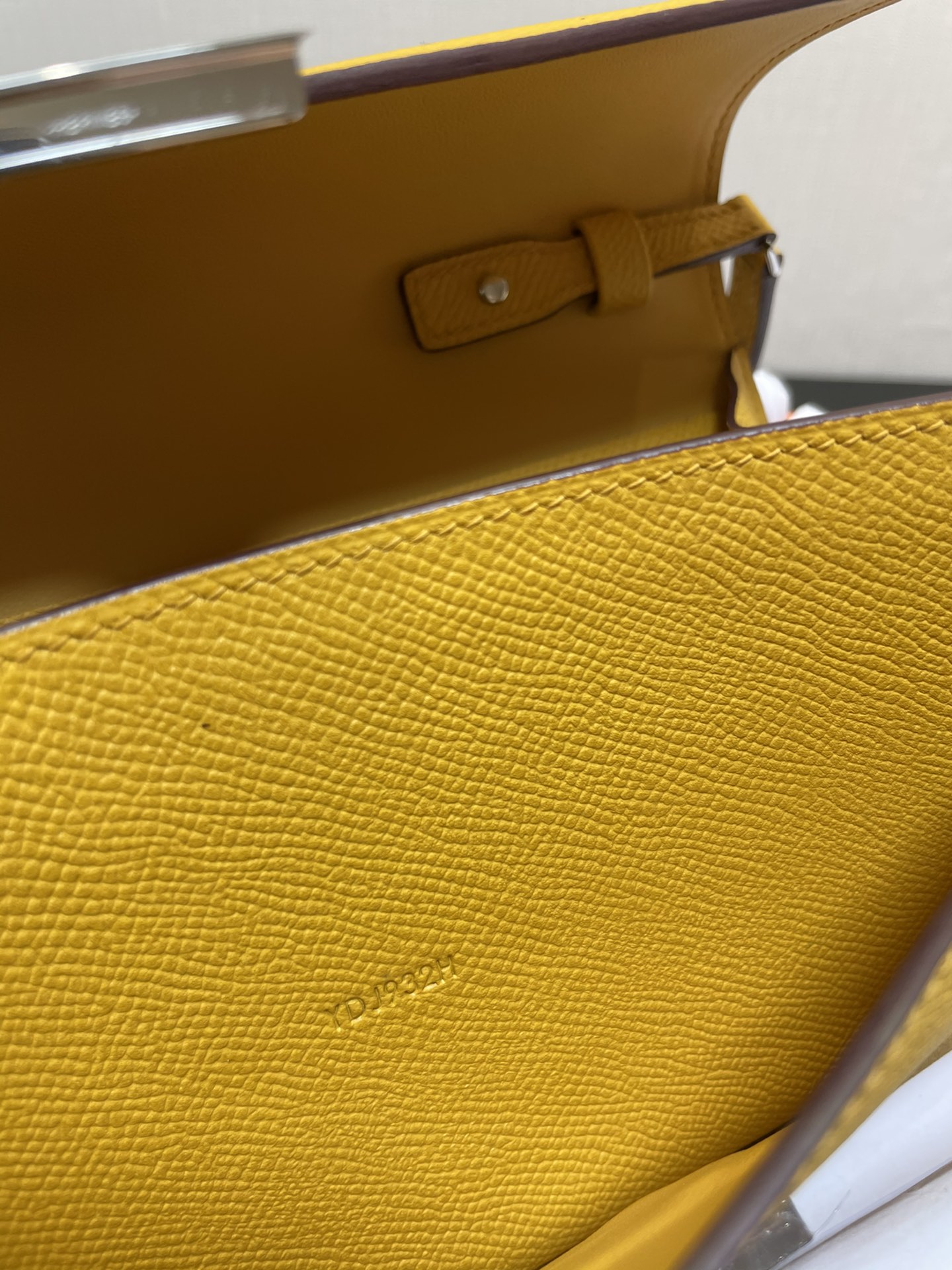 [TOP] HERMES Epsom Constance Long Wallet 20.5cm - Yellow