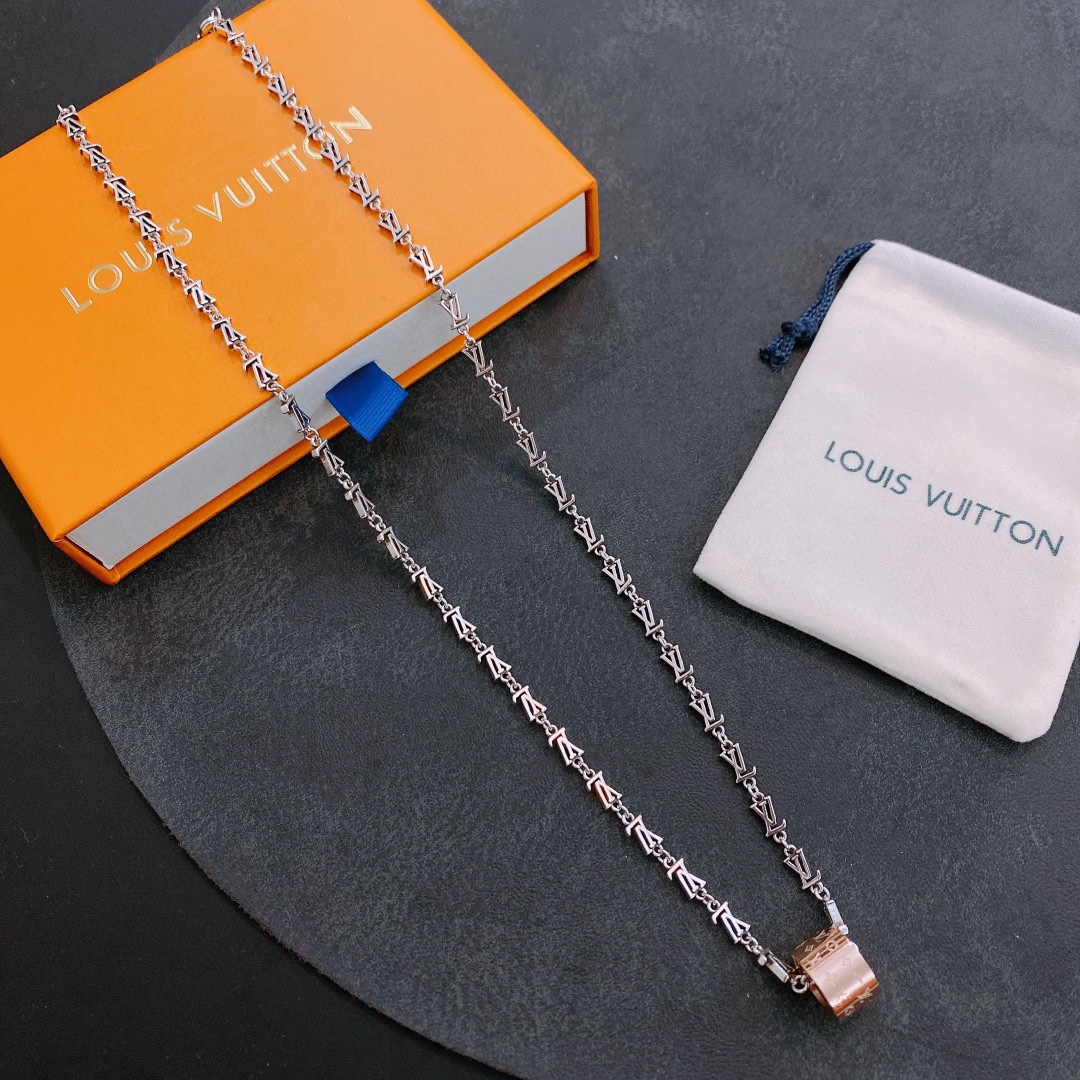 [TOP] Louis Vuitton LV Men's/Women's Necklace