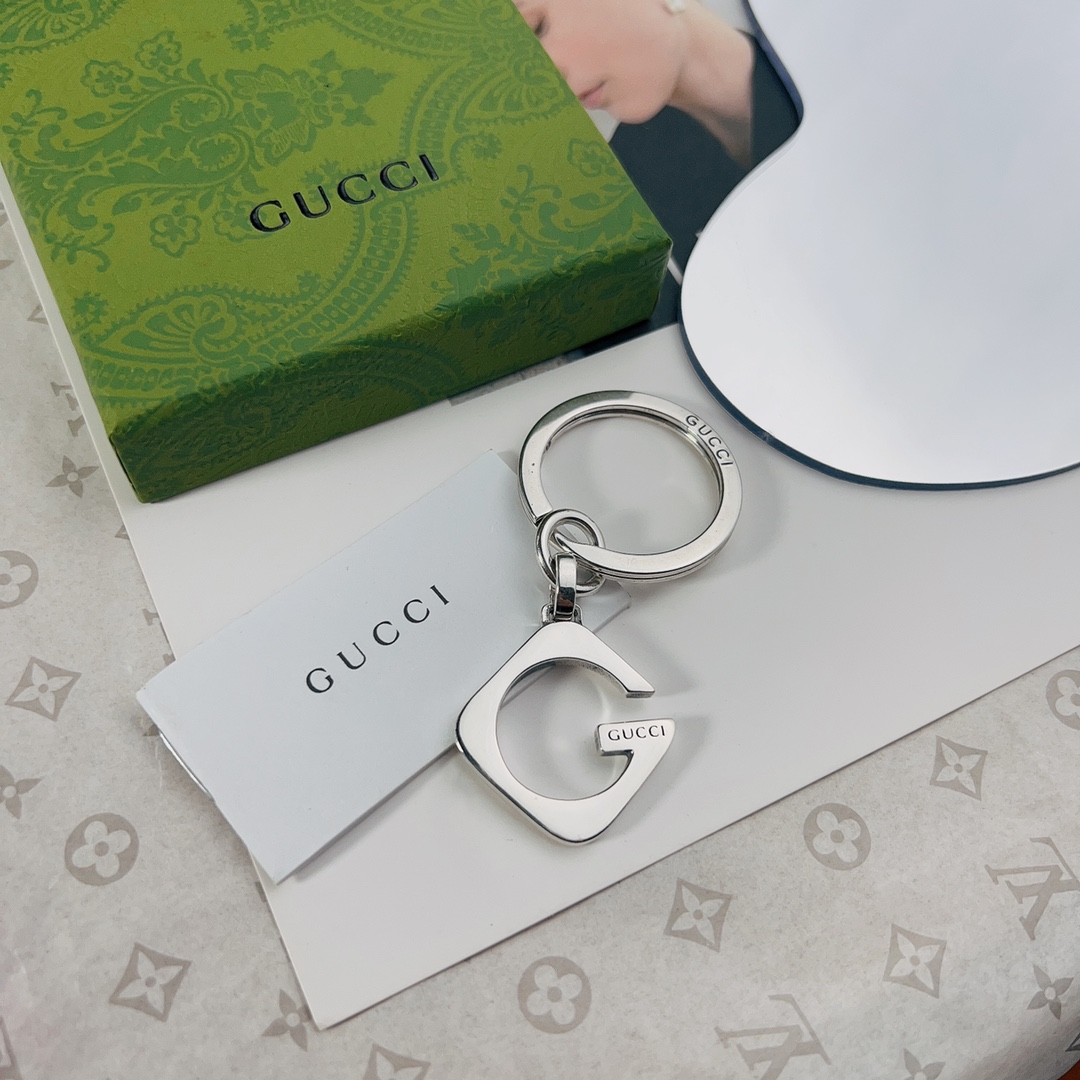 [TOP] GUCCI Men's/Women's Keychains - Silver