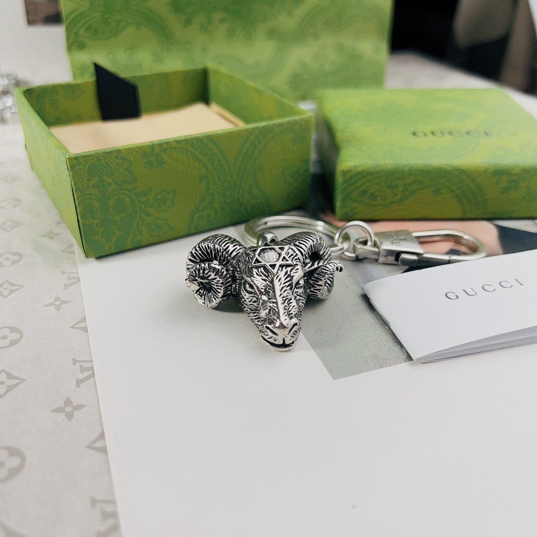 [TOP] GUCCI Men's/Women's Keychains - Silver