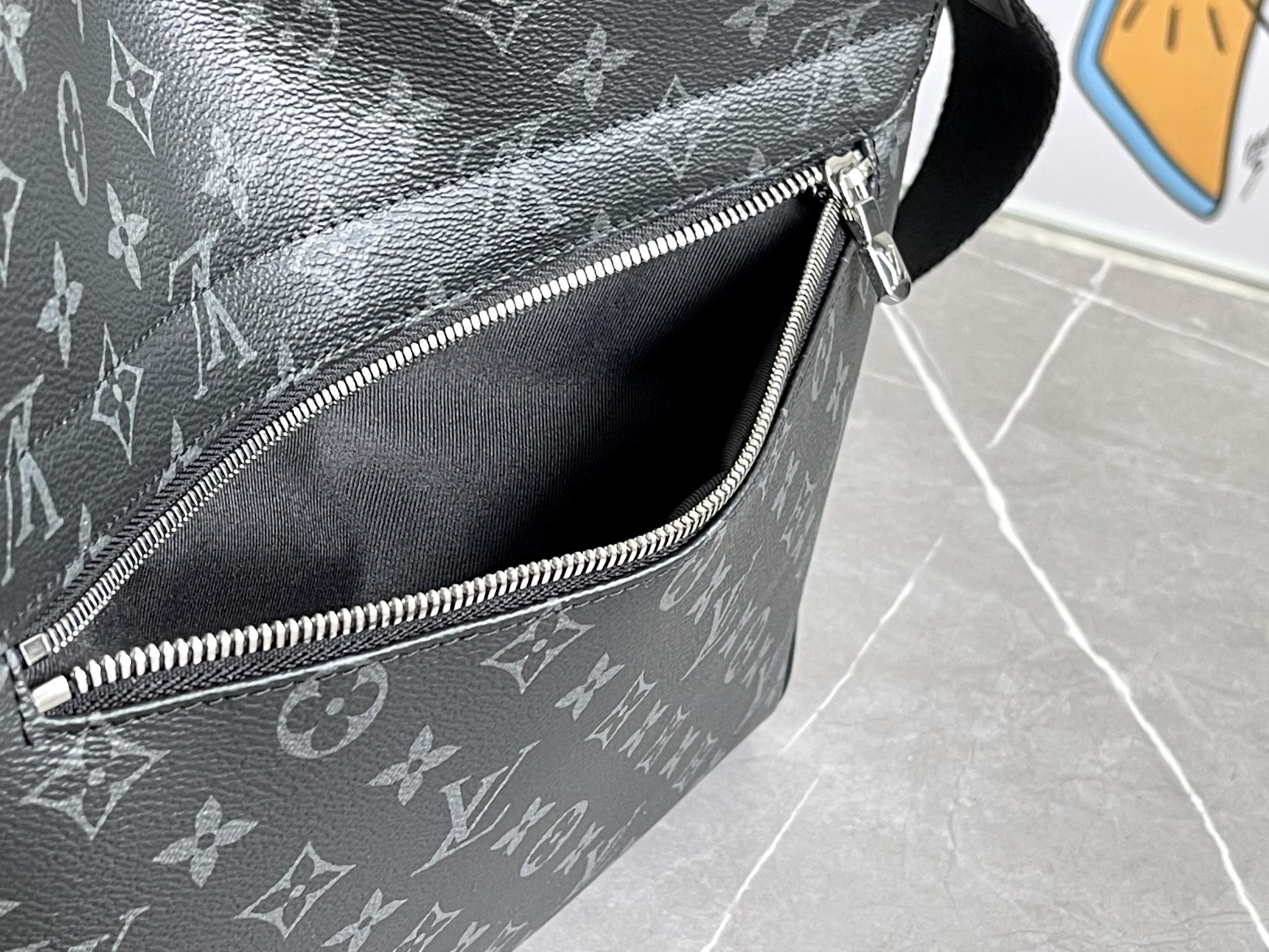 [TOP] Louis Vuitton LV Men's Cross Body Bags