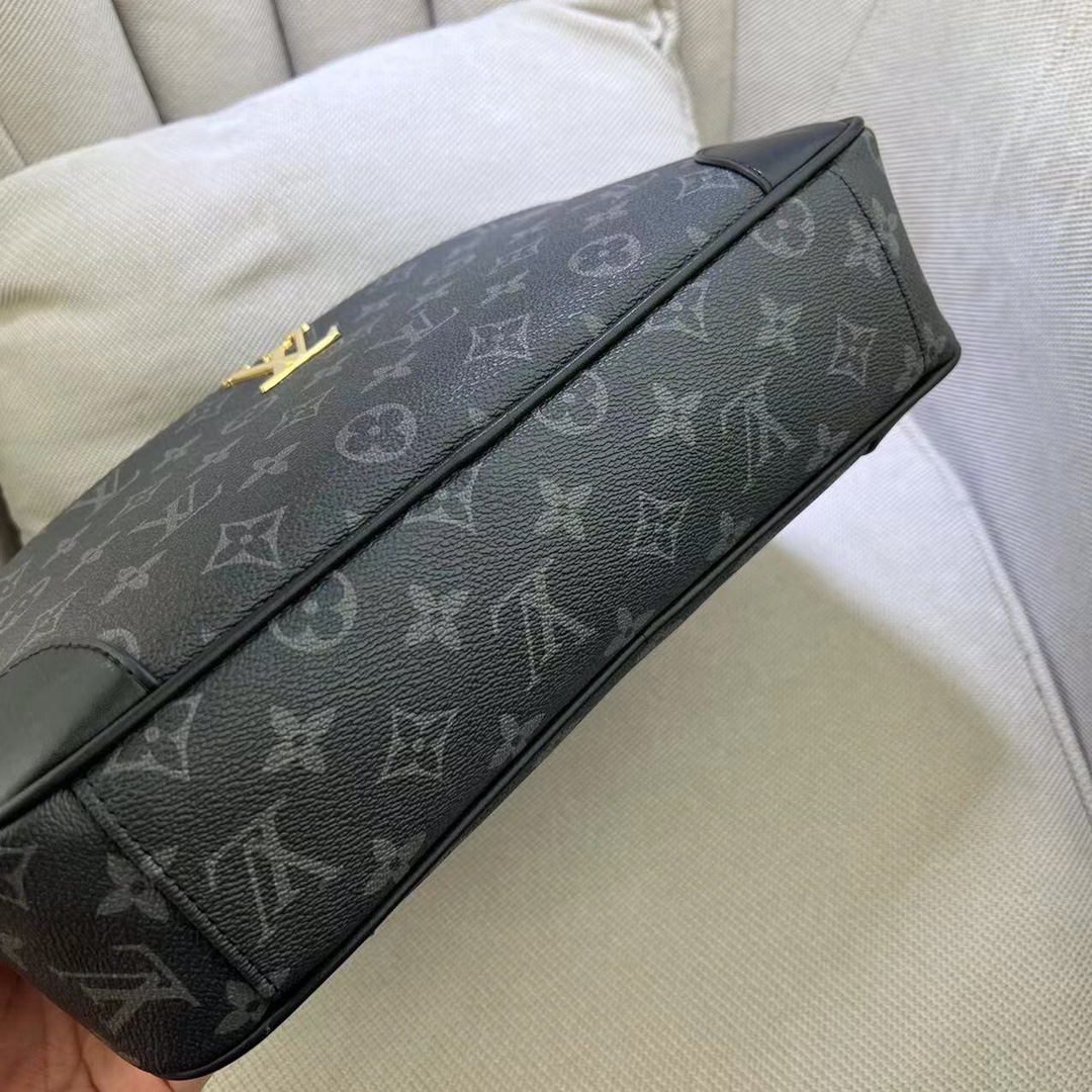 [TOP] Louis Vuitton LV  Men's Cross Body Bags  - 2 Color