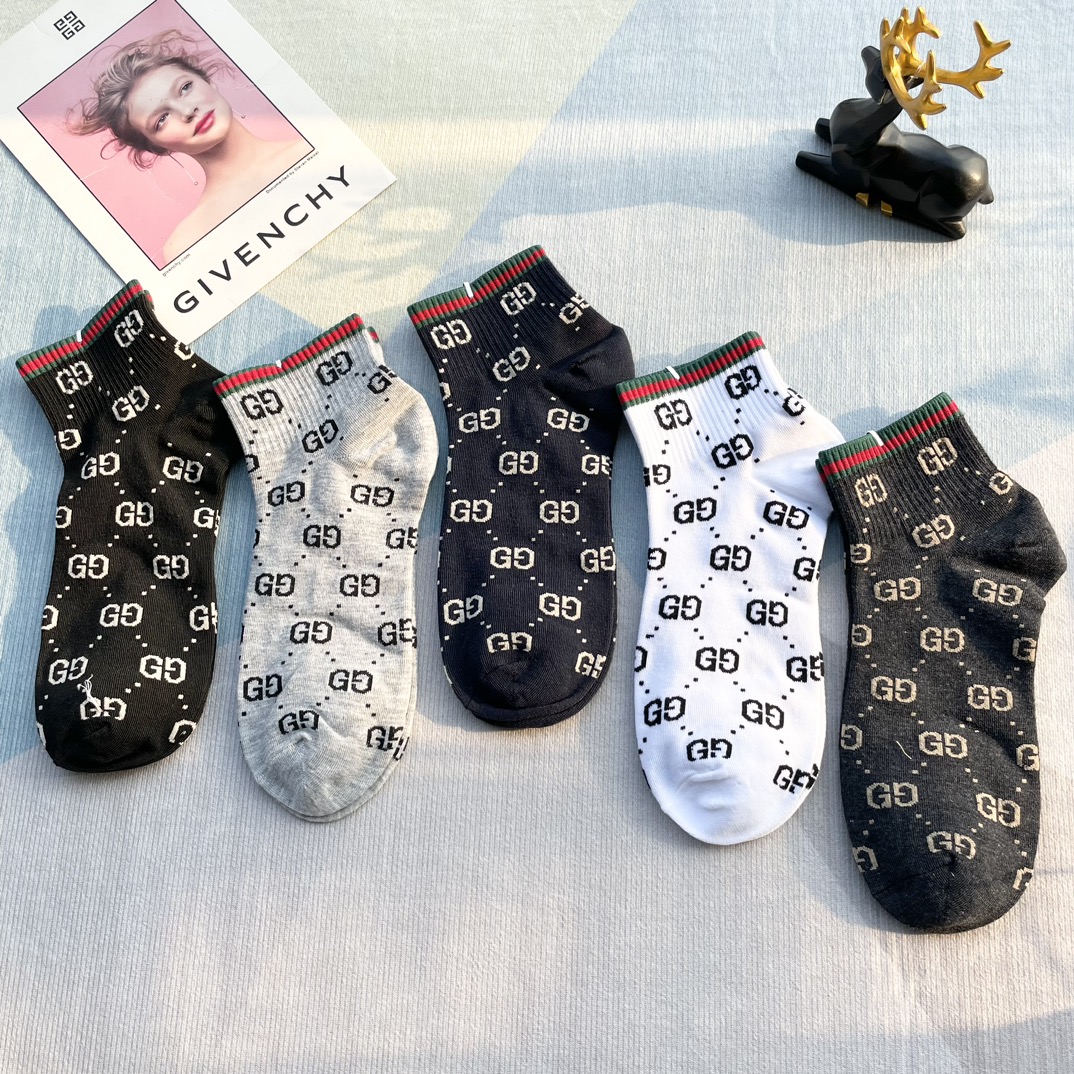 [TOP] GUCCI  Men's Socks