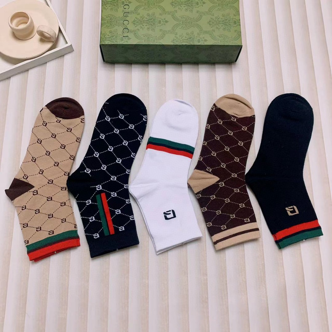 [TOP] GUCCI  Men's Socks