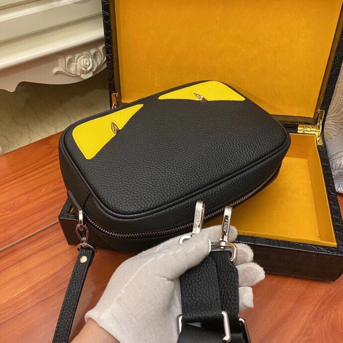 [TOP] FENDI Men's Cross Body Bags - 3 Color