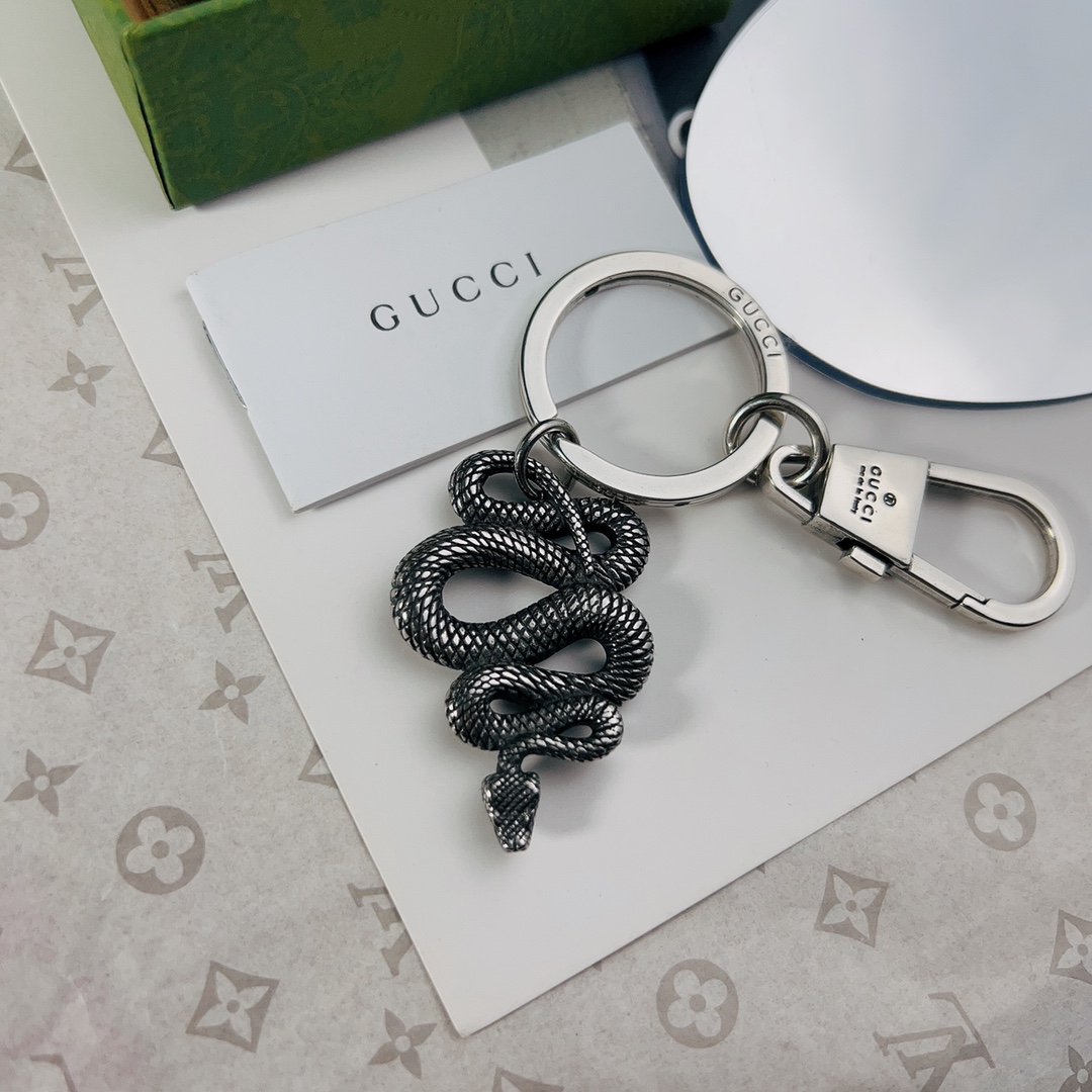 [TOP] GUCCI Men's/Women's Keychains - Silver