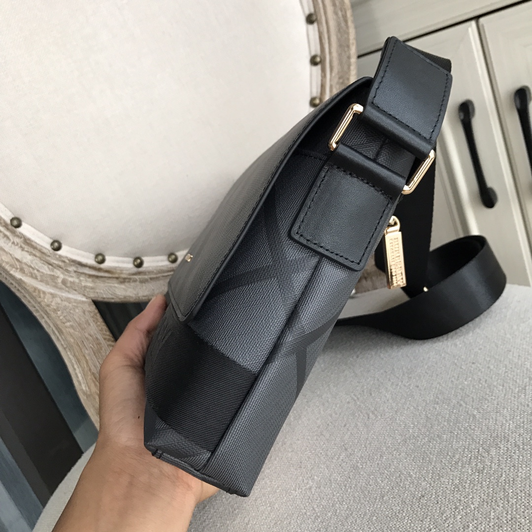 [TOP] BURBERRY Men's Cross Body Bags