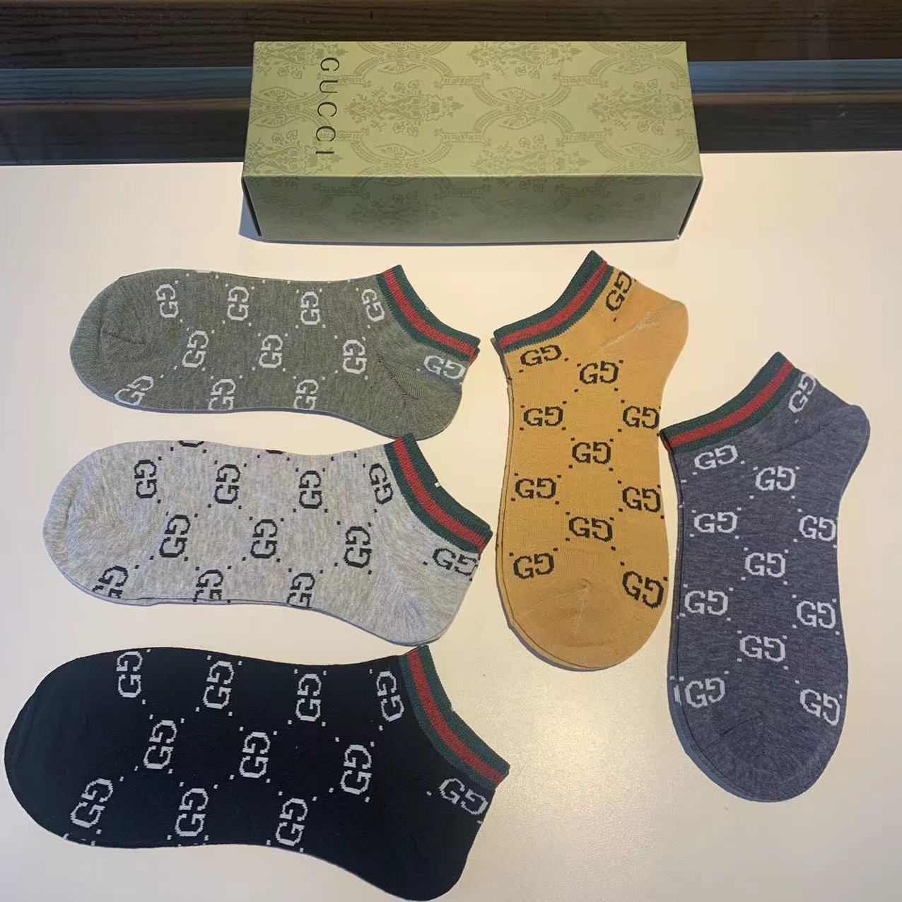 [TOP] GUCCI  Men's Socks