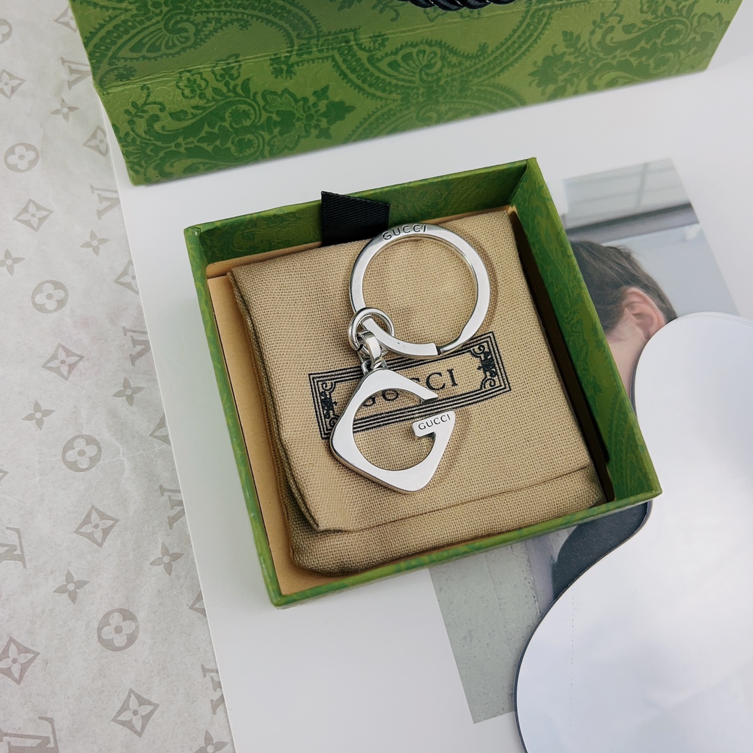 [TOP] GUCCI Men's/Women's Keychains - Silver