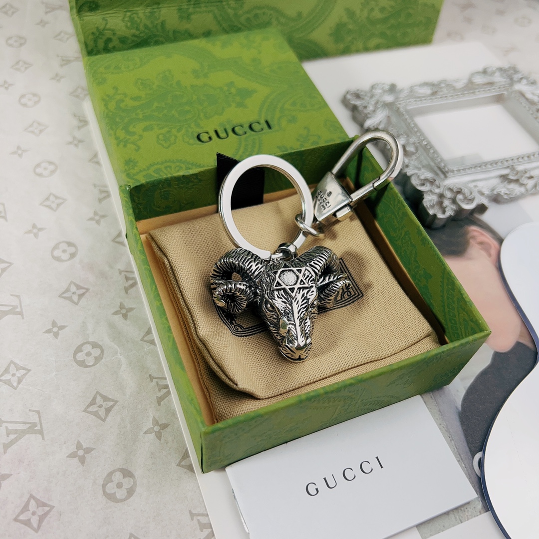 [TOP] GUCCI Men's/Women's Keychains - Silver