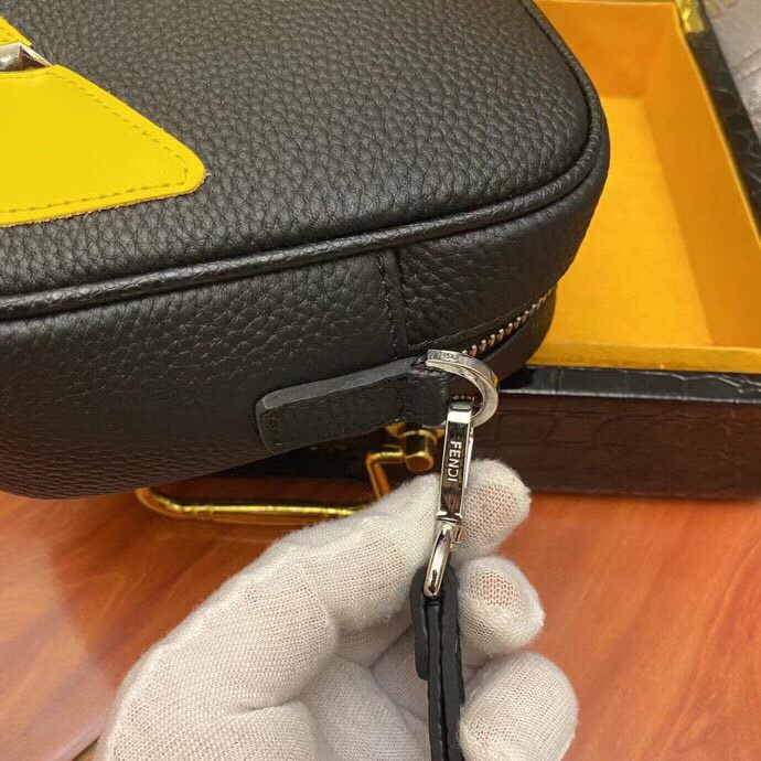 [TOP] FENDI Men's Cross Body Bags - 3 Color