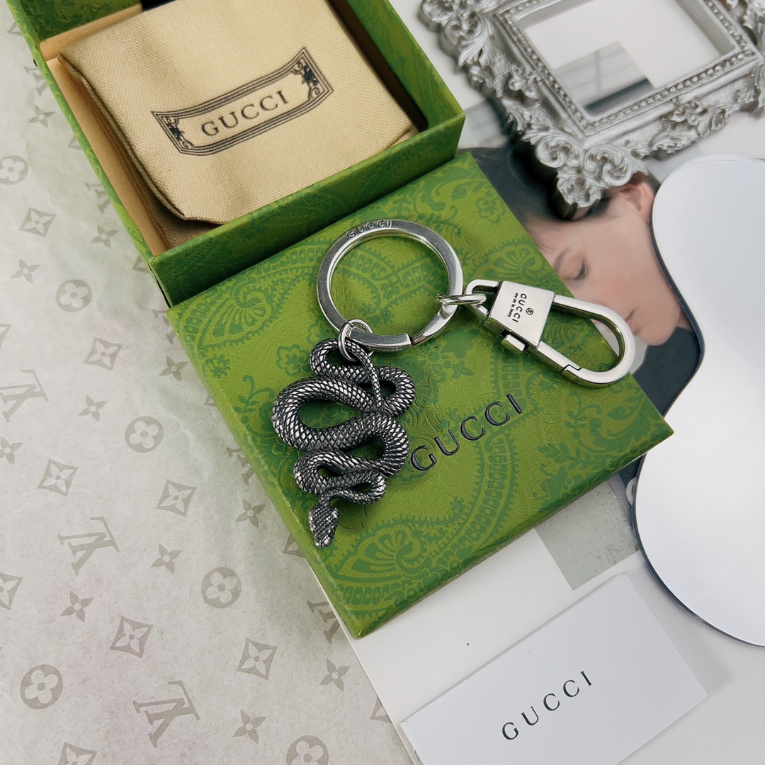 [TOP] GUCCI Men's/Women's Keychains - Silver