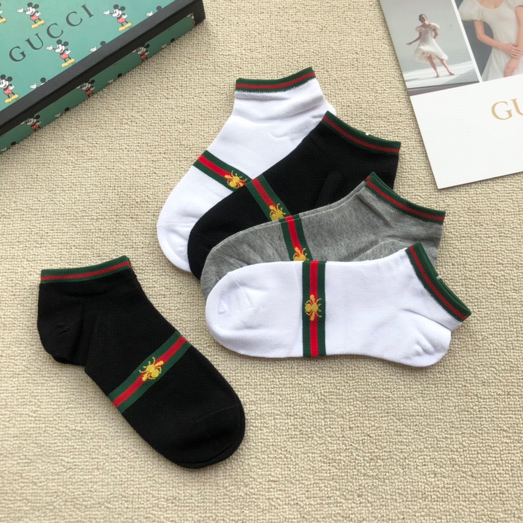 [TOP] GUCCI  Men's Socks