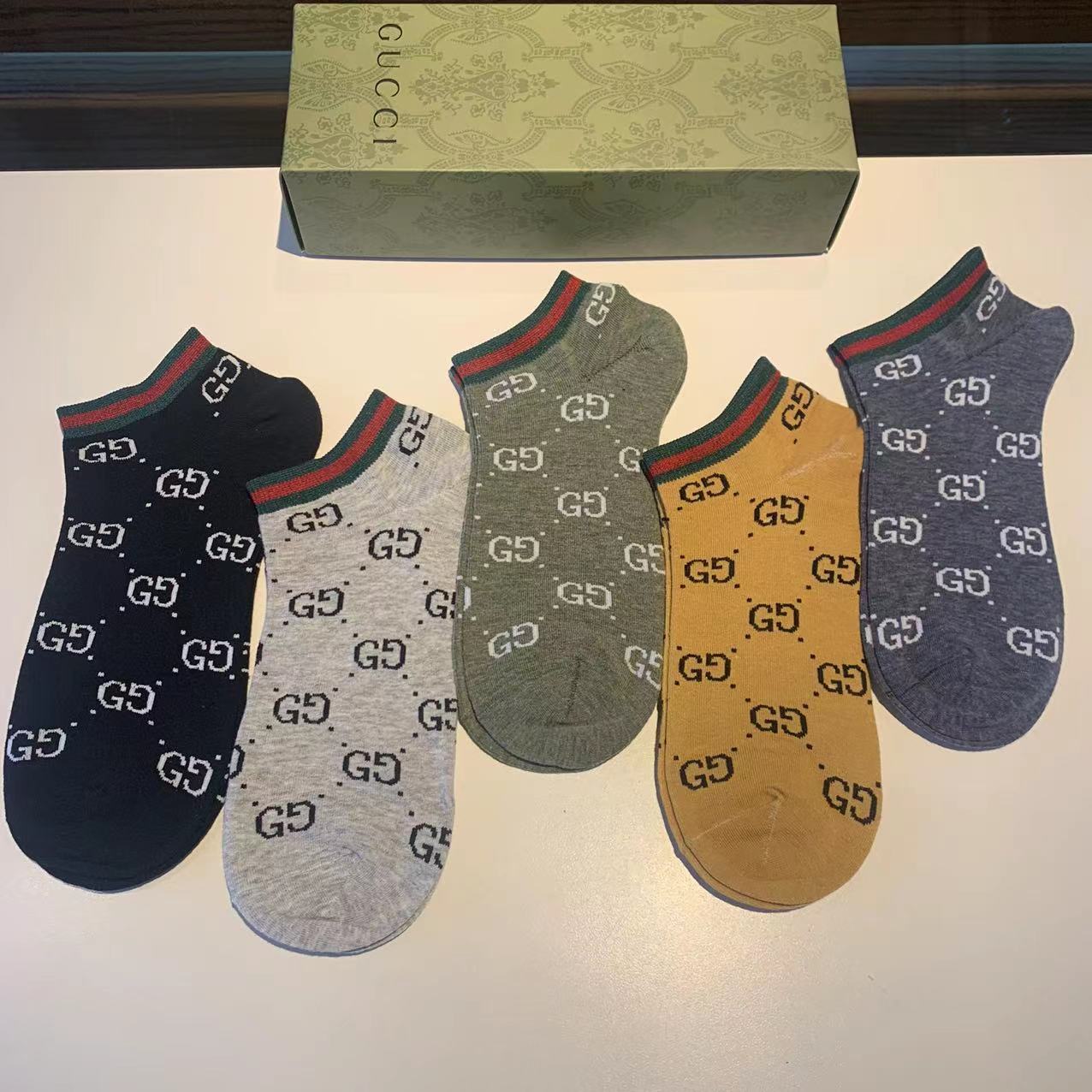 [TOP] GUCCI  Men's Socks