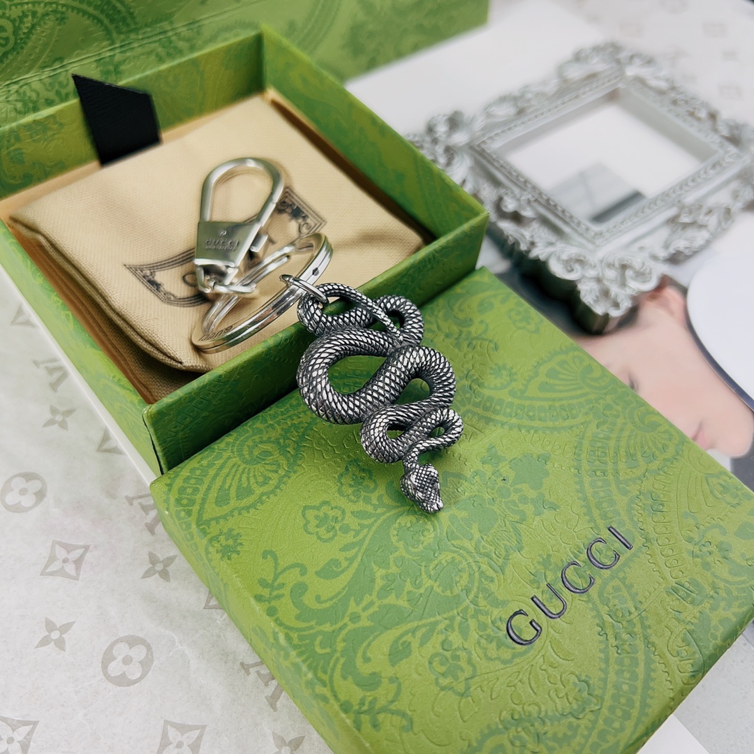 [TOP] GUCCI Men's/Women's Keychains - Silver
