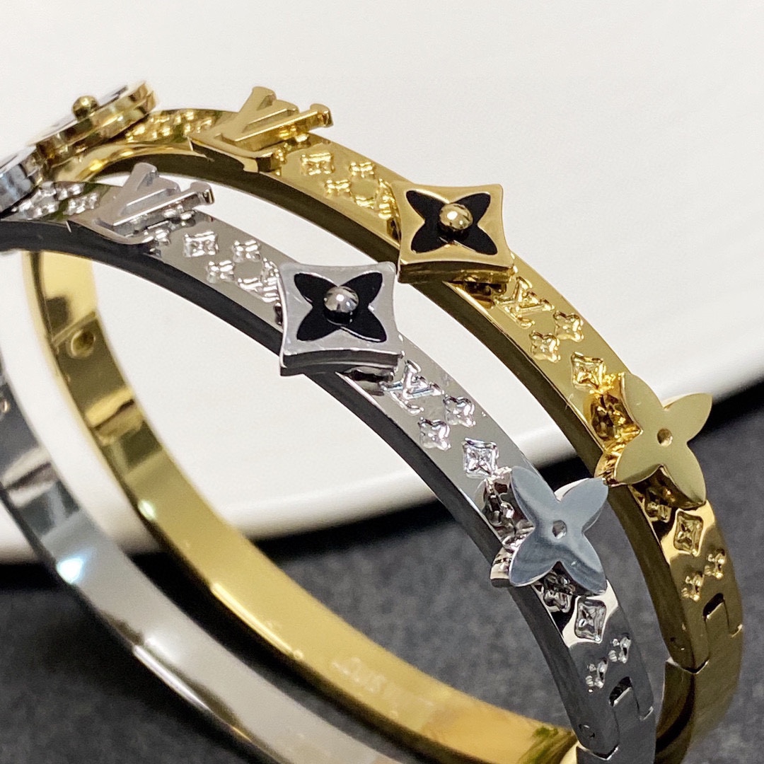 [TOP] Louis Vuitton LV Belt Bracelet