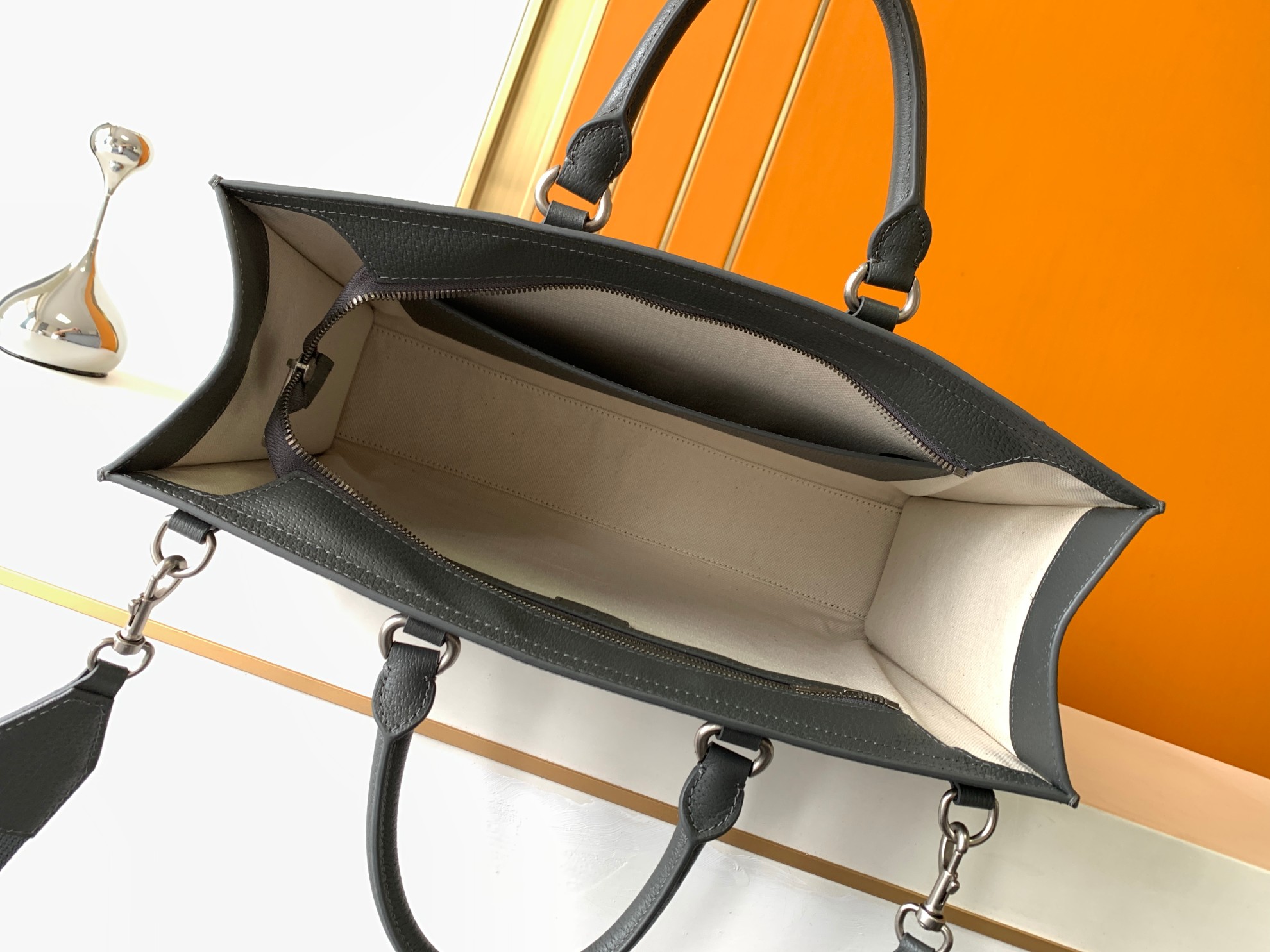 [TOP] GUCCI Men's Briefcases 39x28x10 cm - Black