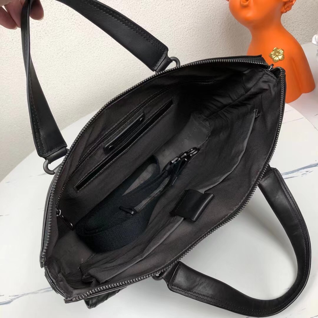 [TOP] Bottega Veneta BV Men's Briefcases - Black